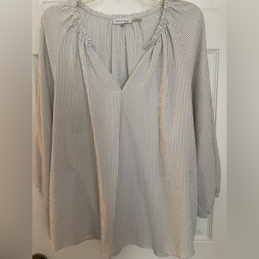 Calvin Klein Pinstripe Blouse in Black and White Split Neck